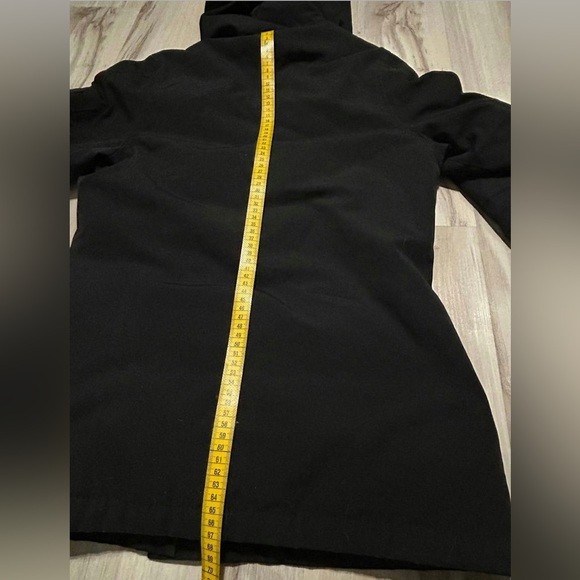 Canada goose women’s jacket - Picture 2 of 9